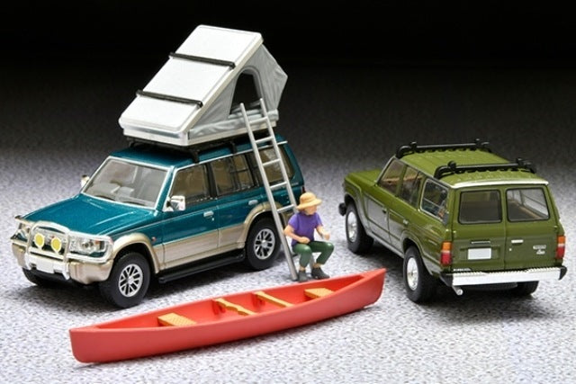 LV-N279e Tomytec 1:64 Toyota Land Cruiser 60 Olive Canoe with Figure 330882 model car