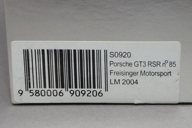 1:43 Spark S0920 Porsche GT3 RSR Freisinger Motorsport Le Mans 2004 #85 model car
