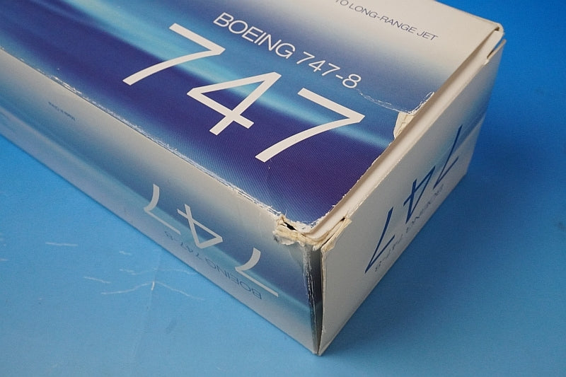 1:200 B747-8 Boeing House Color *Registration Number Not Assigned Hogan airplane model