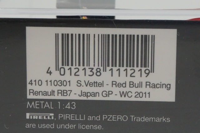 1:43 MINICHAMPS 410110301 Red Bull Racing Renault RB7 Japanese GP 2011 #1 model car