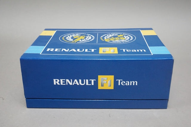 1:43 MINICHAMPS Renault R25 2005 F1 World Champion Team Set Tobacco Spec.