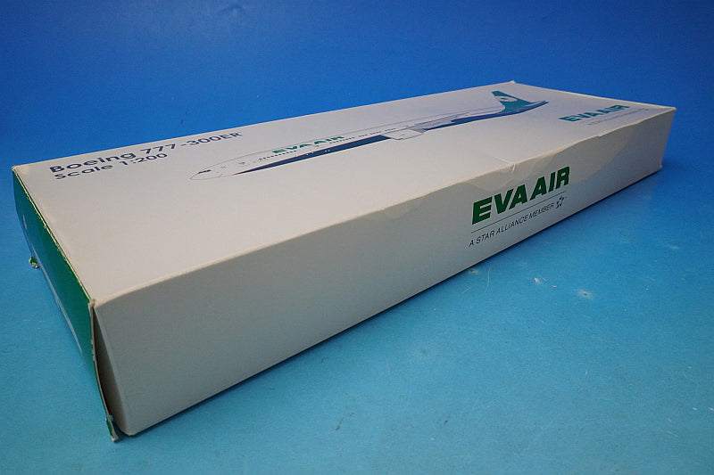 1:200 B777-300ER EVA Air Changwon Airlines Blister Outer box missing 10215 Hogan airplane model