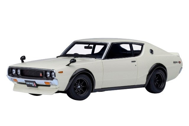 77467 AUTOart 1:18 Nissan Skyline 2000GT-R (KPGC110) Tuned Version White
