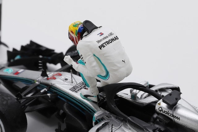 SP570 Spark RW24003 Real Win 1:43 Mercedes AMG F1 W09 EQ Power #44 Winner Brazil GP 2018 Dirt Ver. L. Hamilton