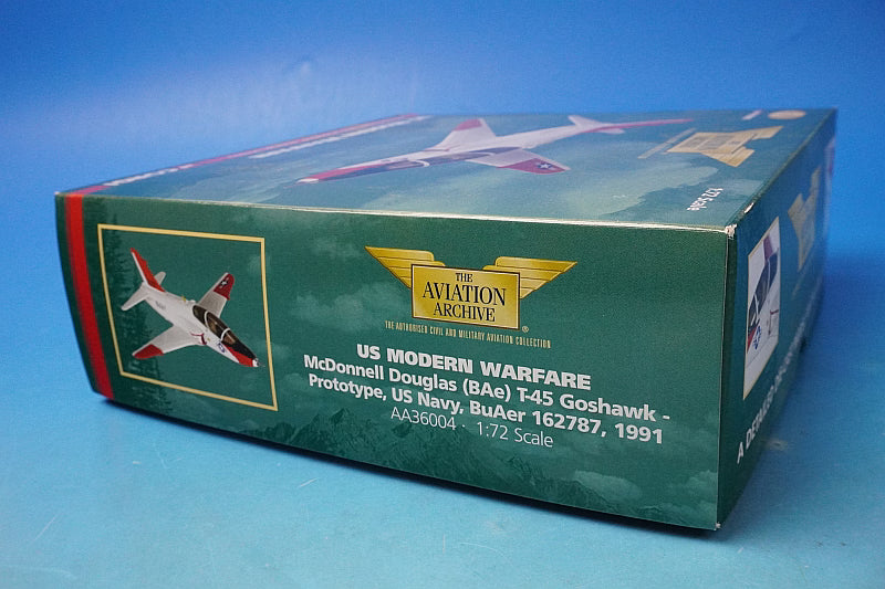1:72 T-45 Goshawk US Navy Prototype #162787 AA36004 Corgi airplane model
