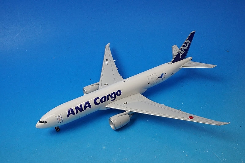 ANA Cargo Boeing 777F モデル 1/200 ScaleModelStore.com :: JC Wings 1:200 - XX20294 - ANA Cargo
