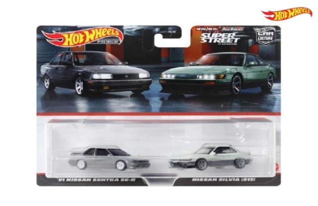 HYF04-9866 Hot Wheels Nissan Premium 2-Pack '91 Sentra SE-R Silvia S13 model car