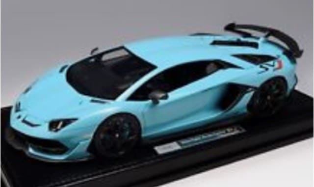 Ivy 1:18 SVJ Novitec Baby Blue model car