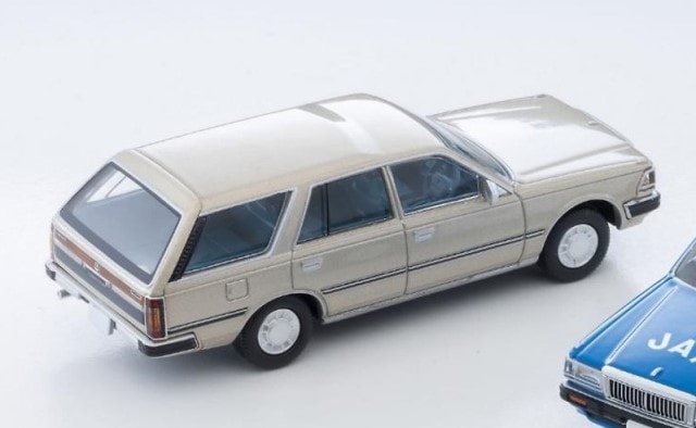 LV-N244b TOMYTEC 1:64 Nissan Gloria Wagon V20E GL (Yellowish Silver) 1991 Model 336181