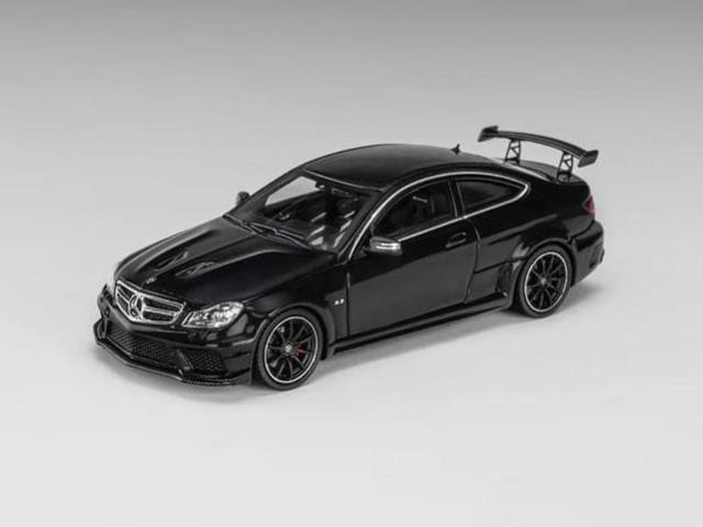 classic gear garage Pre-order ] Classic Garage 1:64 C63 BS Version Black – Boost Gear