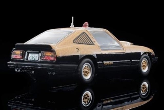 LV-N Movie Stars 01 TOMYTEC 1:64 Seibu Keisatsu Super Z with Keisuke Daimon figure 335276