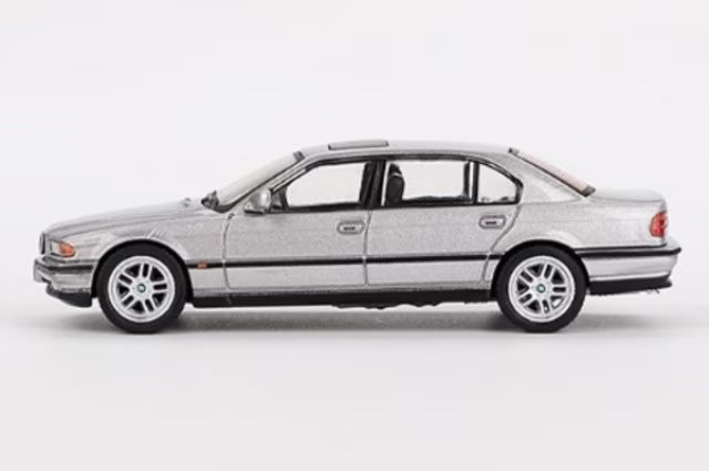 MGT00792-BL TSM MINI-GT 1:64 BMW 750IL Aspen Silver Metallic (Left-Hand Drive) *Blister Pack