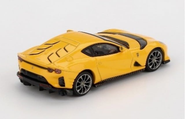 BBRFER64008 BBR 1:64 Ferrari 812 Competition Giallo Modena Yellow model car