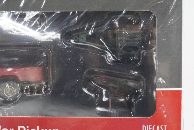 HF64-AP-07 HOBBY FANS HF 1:64 Armed Pickup Truck Red Dirt Ver. with Weapons & Towing model car