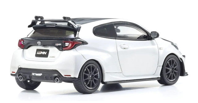 KSR43127W KYOSHO 1:43 Toyota GRMN Yaris Circuit Package White model car