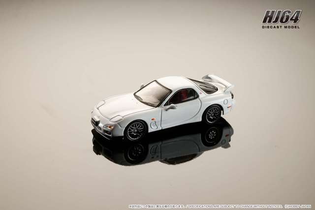 HJ649007W Hobby Japan 1:64 Mazda RX-7 (FD3S) TYPE RZ with engine display model, pure white