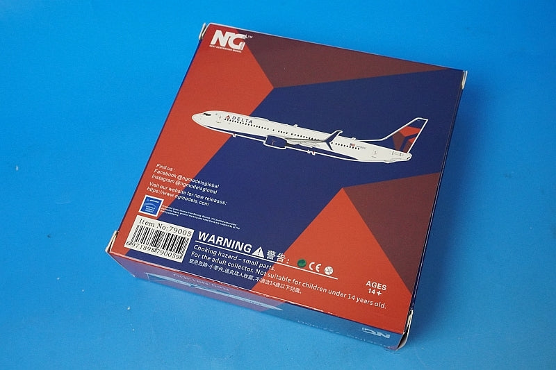 1:400 B737-900 Delta N913DU 79005 NG Model airplane model