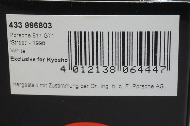 1:43 MINICHAMPS 433986803 Porsche 911 GT1 Street 1998 White