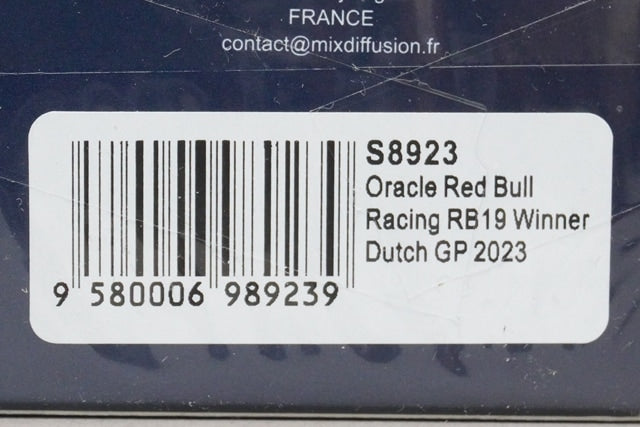 1:43 SPARK S8923 Oracle Red Bull Racing RB19 M.Verstappen Dutch GP 2023 Winner with pit board #1