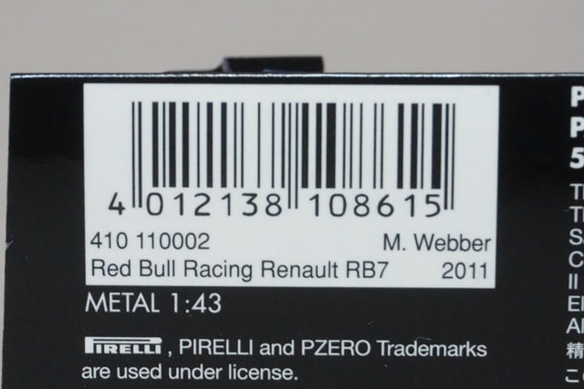 1:43 MINICHAMPS 410110002 Red Bull Racing Renault RB7 2011 #2 M.Webber model car