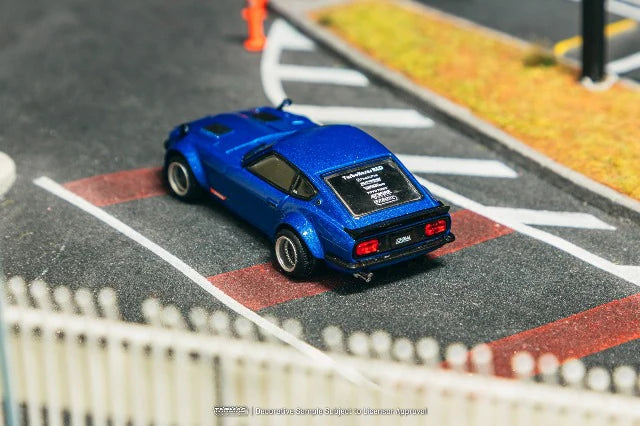 T64G-062-BL Tarmac Works 1:64 Nissan Fairlady Z S30 Widebody - Designed by Jon Sibal Blue