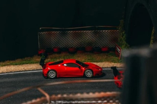 T64R-074-RE Tarmac Works 1:64 Ferrari 458 Italia GT3 Red model car