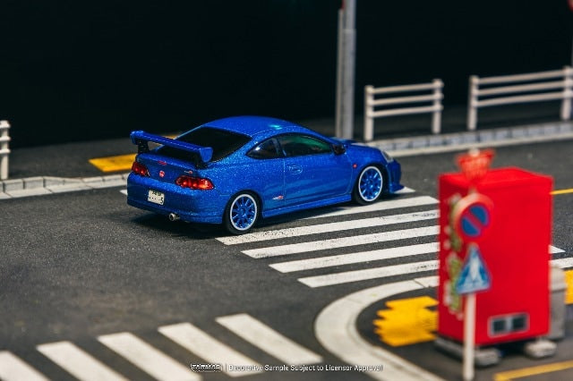 T64R-TL022-BL Tarmac Works 1:64 Honda Integra TYPE R DC5 Custom Blue Metallic modelk car