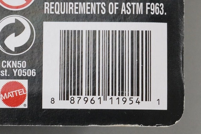 Mattel CKN50 Cars SUPERFAN Mia and Tia 2-Car Set Blister Pack model car