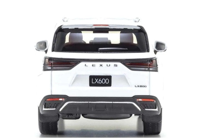 KS03909FW KYOSHO 1:43 Lexus LX 600 F SPORT White Nova GF Export Only LHD model car