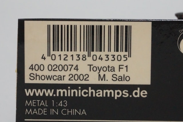 1:43 MINICHAMPS 400020074 Panasonic Toyota Racing TF102 Show Car 2002 #24 M.Salo