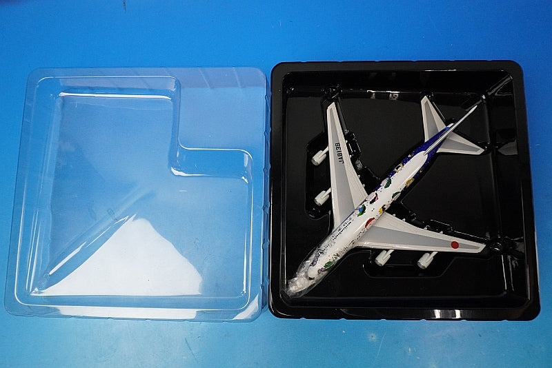 1:400 B747-481D ANA Snoopy Jet JA8139 Outer box missing 55215 Dragon airplane model