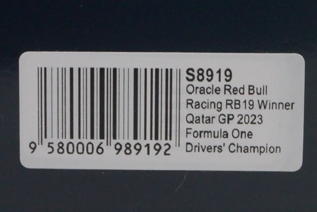 1:43 SPARK S8919 Oracle Red Bull Racing RB19 Qatar GP 2023 #1 M. Verstappen model car