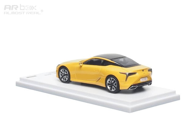 670304001 AR Box Almost Real Model 1:64 Lexus LC500 2018 Yellow model car