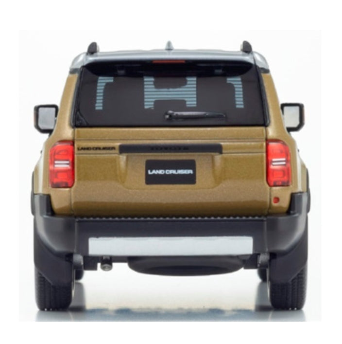 KS03927SG1 KYOSHO 1:43 Toyota Land Cruiser 250 ZX First Edition (Sand/Light Gray)