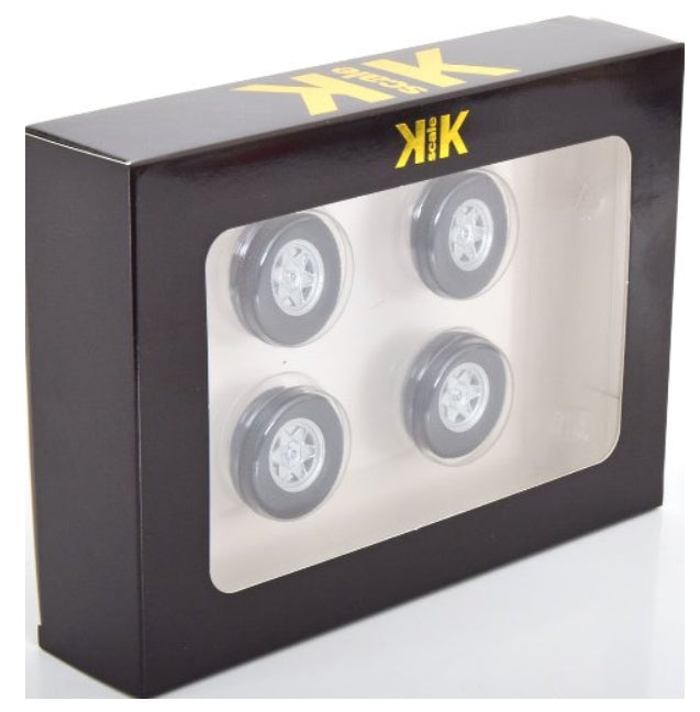 KKDCACC016 KK scale 1:18 BMW 02 ATS tire and rim set