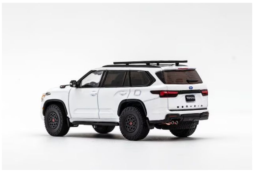 KS-068-436 GCD Gaincorp Products 1:64 Toyota Sequoia SUV White LHD