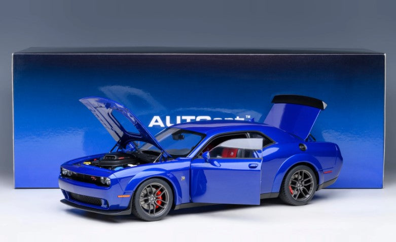 71772 AUTOart 1:18 Dodge Challenger R/T Scat Pack Widebody 2022 INDIGO BLUE / Metallic Blue