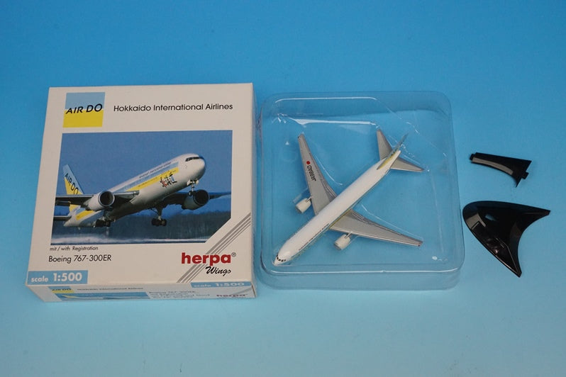 1:500 B767-300ER AIR DO Hokkaido Air Lines JA98AD 502993 Herpa airplane model