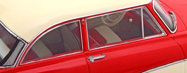 KKDC180271 KK scale 1:18 Ford Taunus 17M P2 1957 Red/White