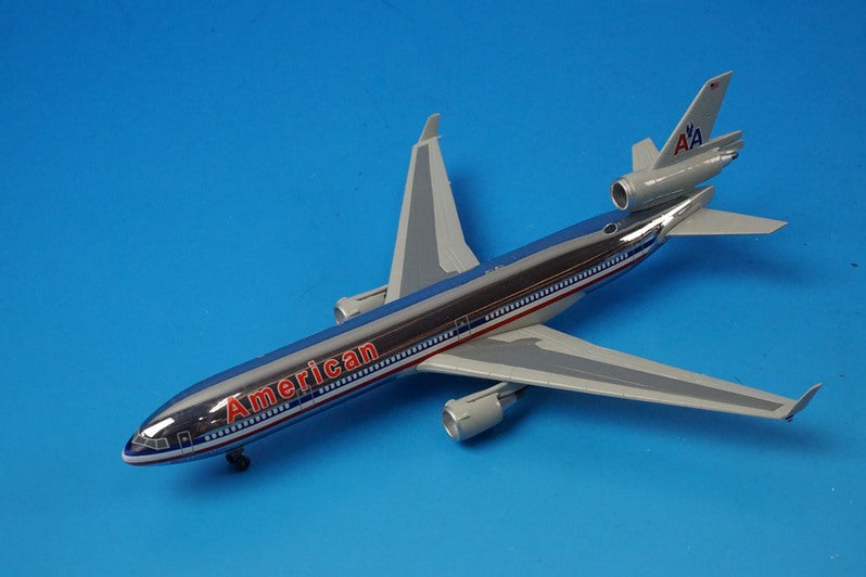 1:400 MD-11 AA American Airlines N1758B 55065 Dragon airplane model