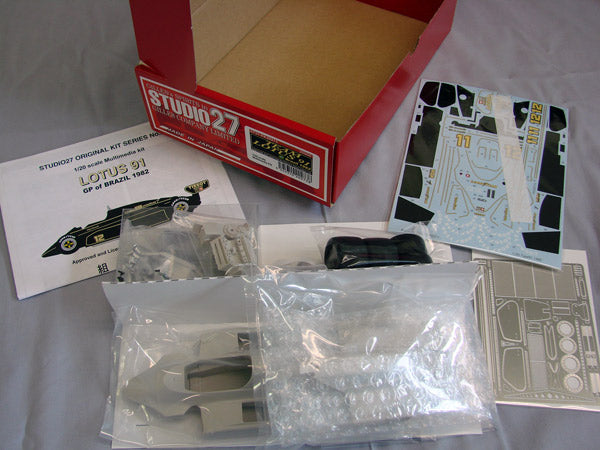 [ Back-order ]STUDIO27 FK20273 1:20 Team Lotus 91 Brazilian GP 1982 Multimedia Kit