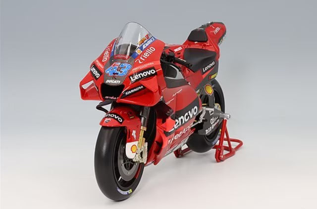 TSMMC0017 TSM 1:12 Ducati Desmosedici GP22 2022 #43 Presentation
