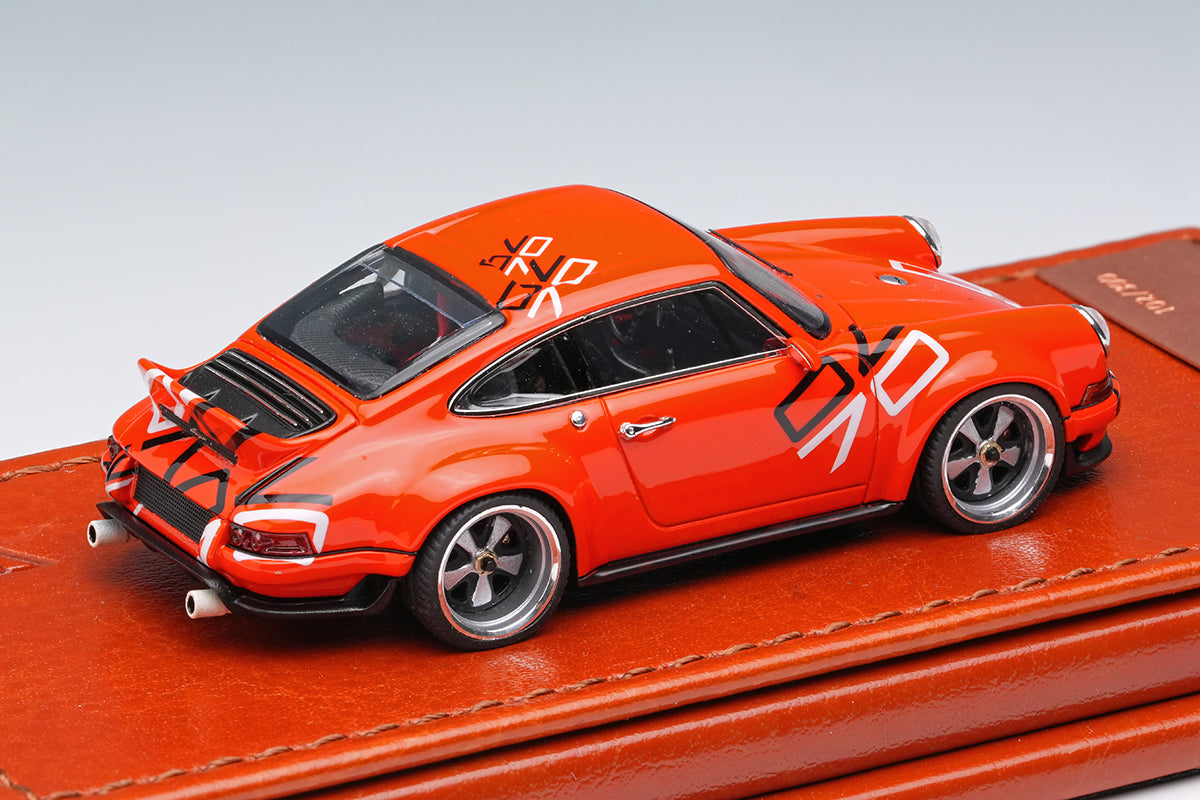 [ Back-order ] Make Up Titan64 TM004C 1:64 Singer DLS Bright Red 70th