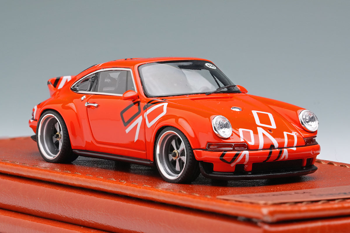 [ Back-order ] Make Up Titan64 TM004C 1:64 Singer DLS Bright Red 70th