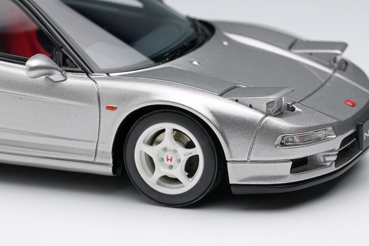 [ Back-order ] Make Up EIDOLON EM666G 1:43 Honda NSX-R NA1 1992 Headlamp Open Sebring Silver Metallic model car
