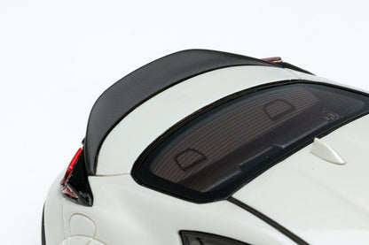 [ Back-order ] Make Up EIDOLON EM725B 1:43 TOM'S GR86 Widebody 2022 Crystal White Pearl model car