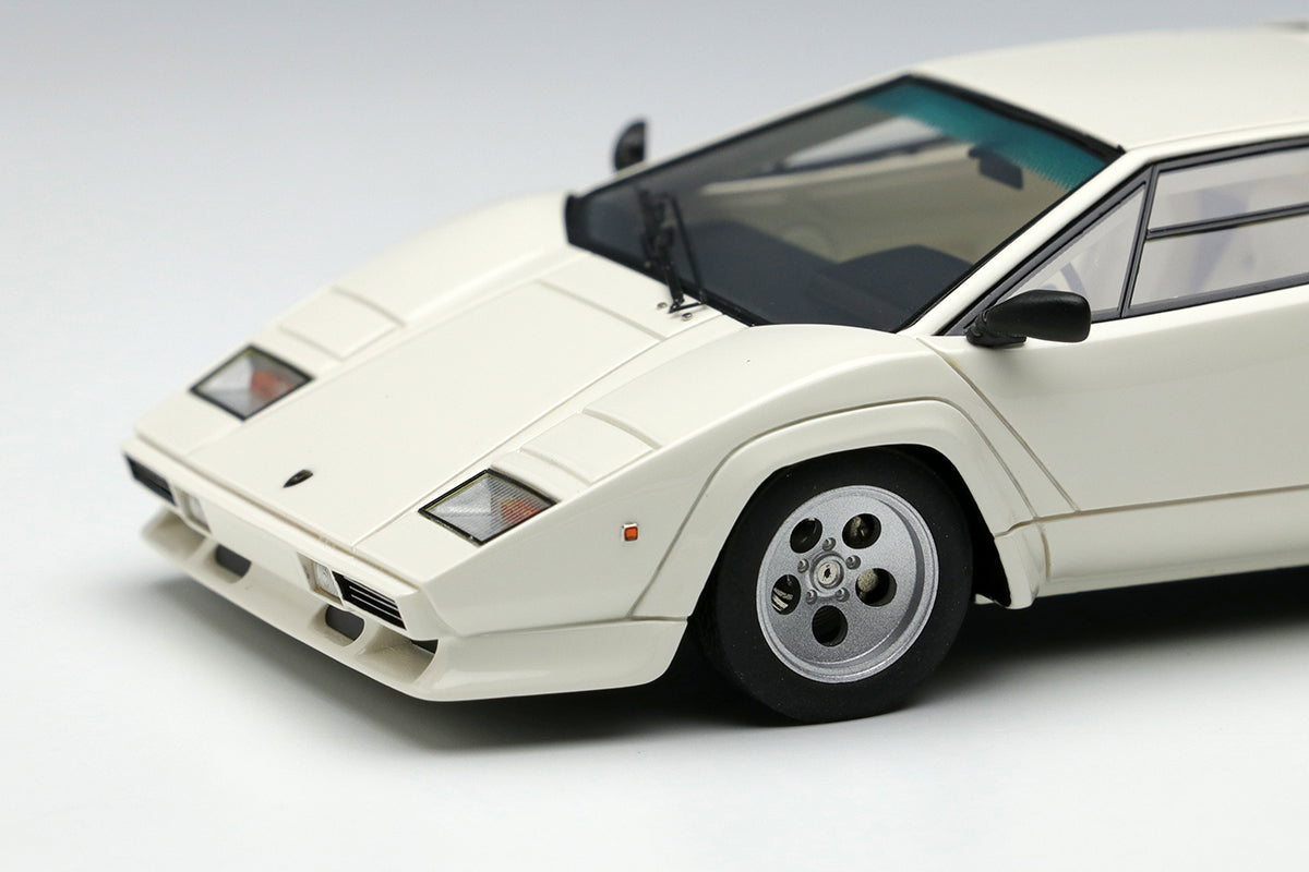 [ Back-order ] Make Up EIDOLON EM651C 1:43 Lamborghini Countach LP5000S 1982 White model car