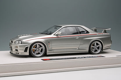 EML135A Make Up EIDOLON 1:18 Nissan Skyline GT-R BNR34 NISMO R-tune Ver 2004 Silver Nismo Stripes