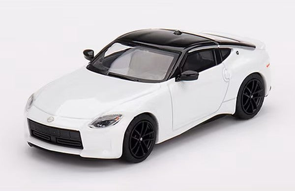 [ Back-order ] TSM MINI-GT MGT00599-L 1:64 Nissan Z Performance 2023 Everest White LHD  model car