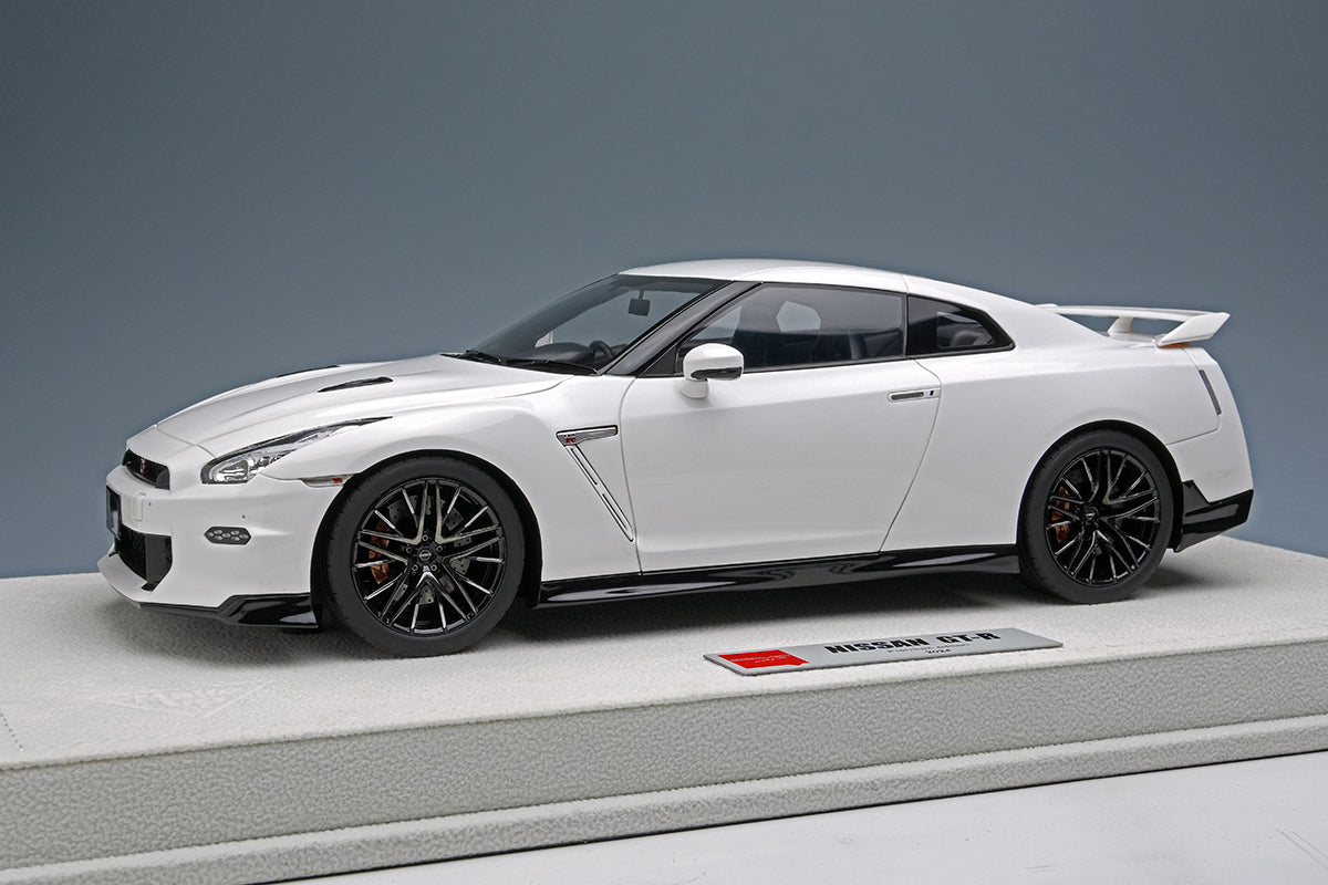 [ Back-order ] Make up EIDOLON EML083B 1/18 NISSAN GT-R Premium edition 2024 Brilliant White Pearl White